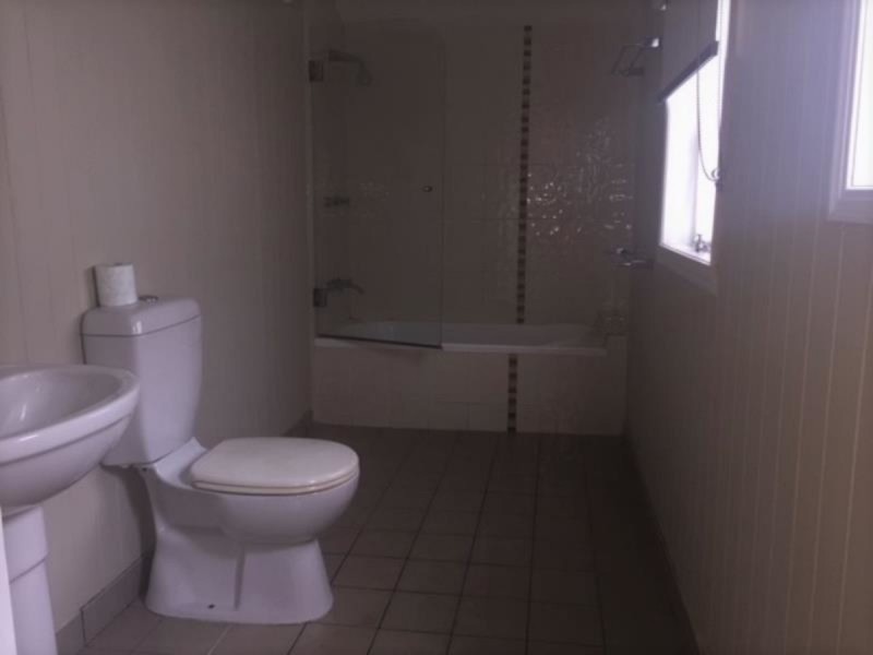 60 Rundle Street, Wandal QLD 4700